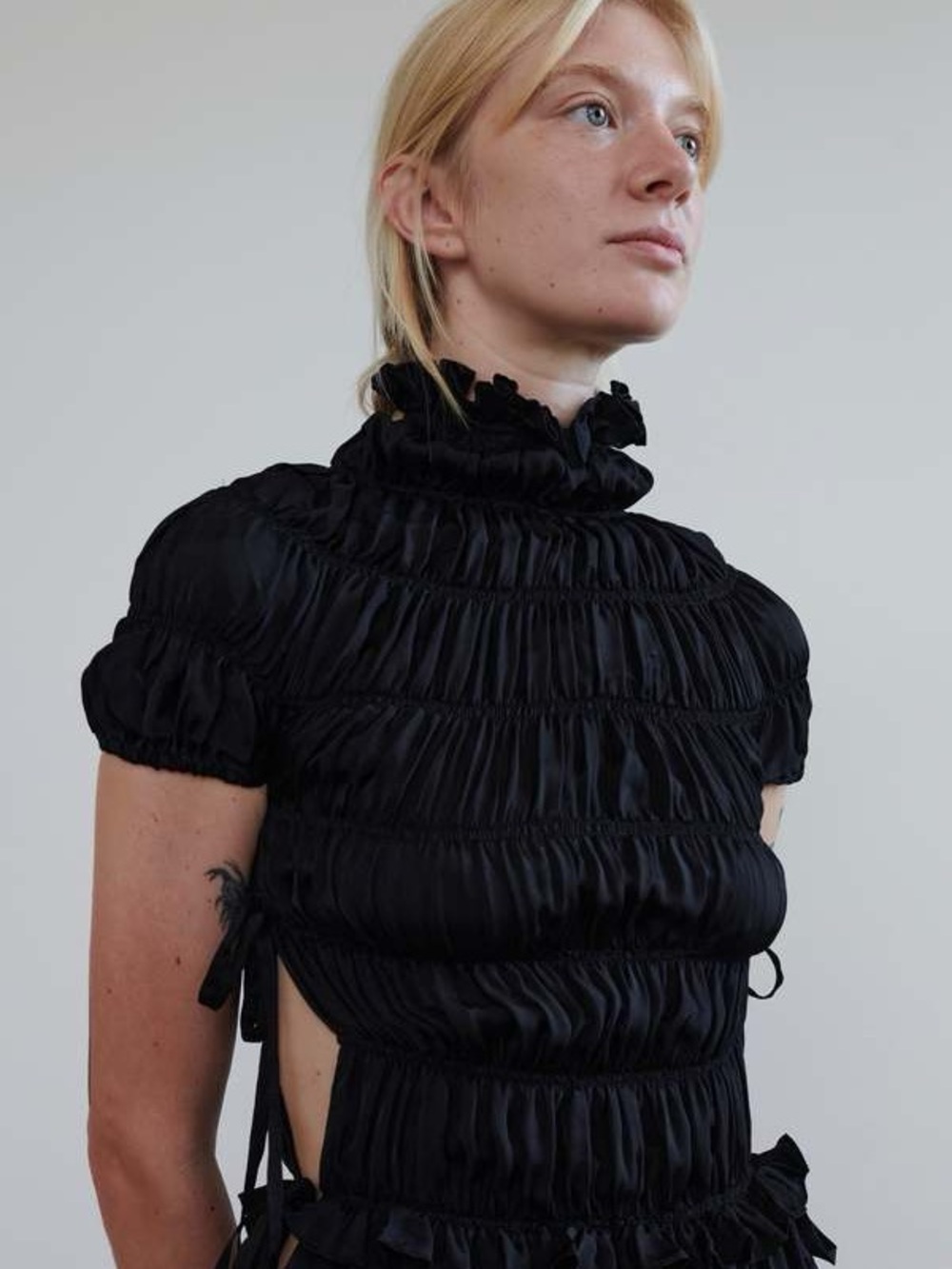 Cordera Fluid Sculpted Dress - Picture 11 of 12